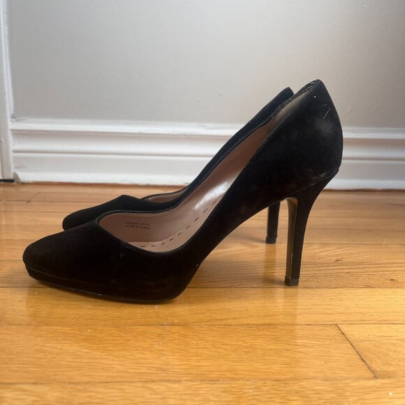 4 Inch Black Suede Heels - Picture 4 of 4